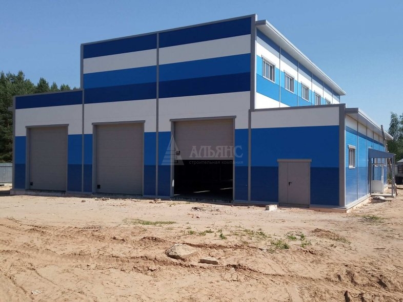 Грузовое СТО из сэндвич-панелей - фото 2